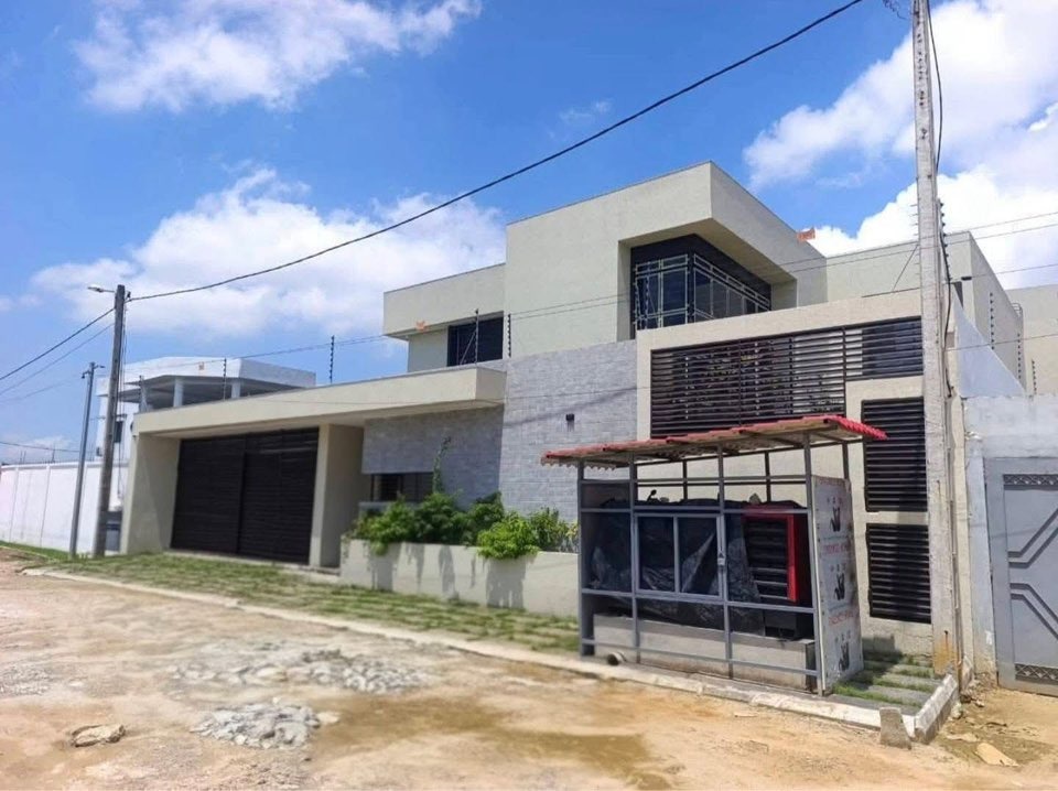 VENTE DE DUPLEX ULTRA MODERNE À ANGRÉ NOUVEAU CHU